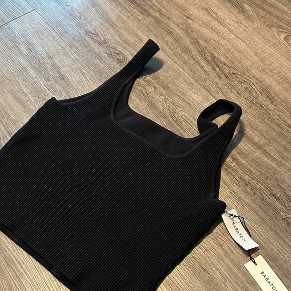 Babaton
Sculpt Knit Squareneck Cropped Tank - Picture 5 of 6